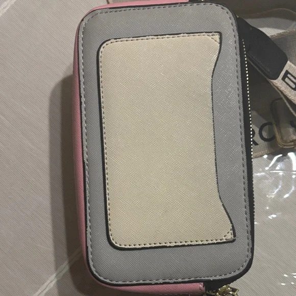 Marc Jacobs Pink and Gray Crossbody Bag - Picture 3 of 5